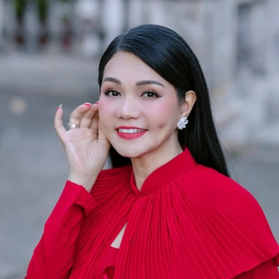 Nghệ Sĩ Ngọc Huyền