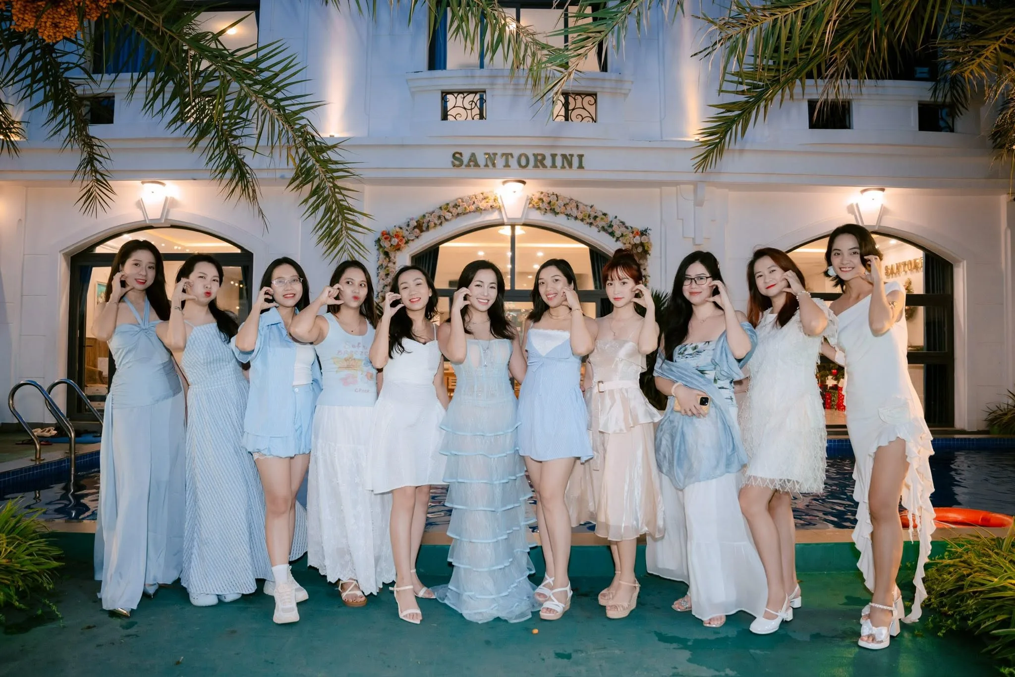 Đội ngũ nữ coach của Young Group